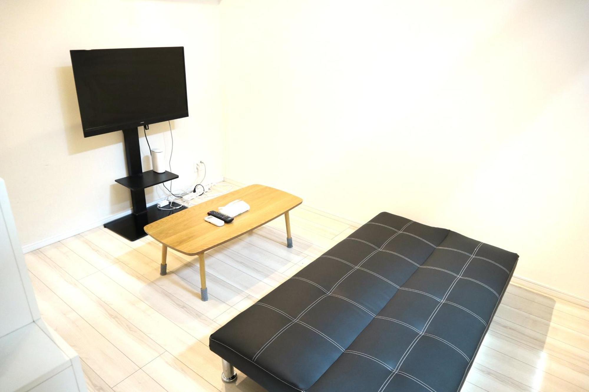 Apartment Shibuya B103 *